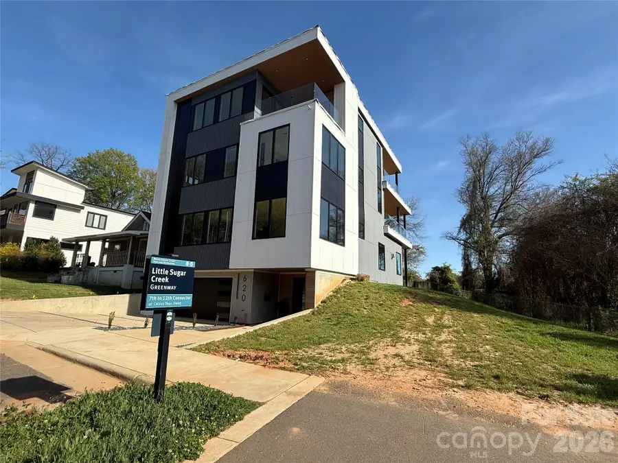 620 Cross Trail Drive, Charlotte, NC 28204 - #2