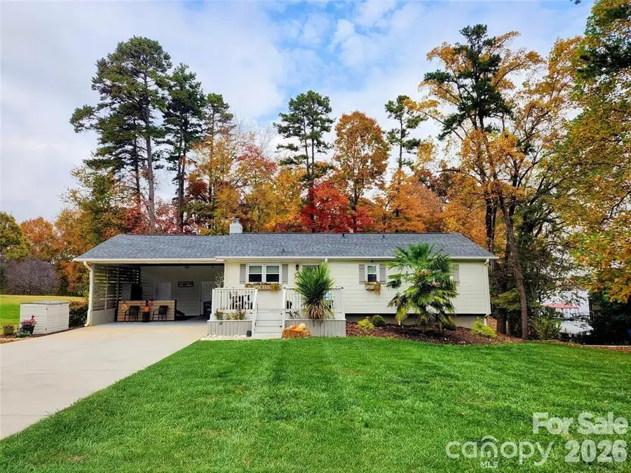 9542 Riviera Drive, Sherrills Ford, NC 28673 - #2