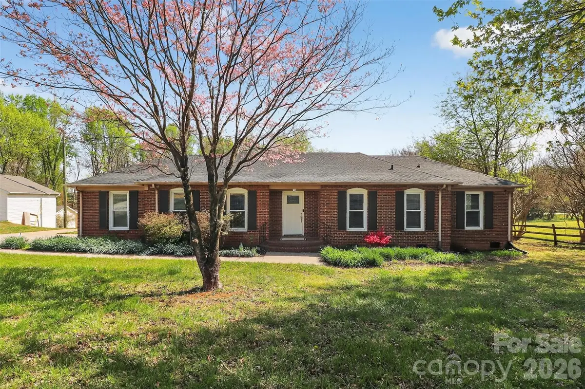 4019 Back Creek Church Road, Charlotte, NC 28213 - #1