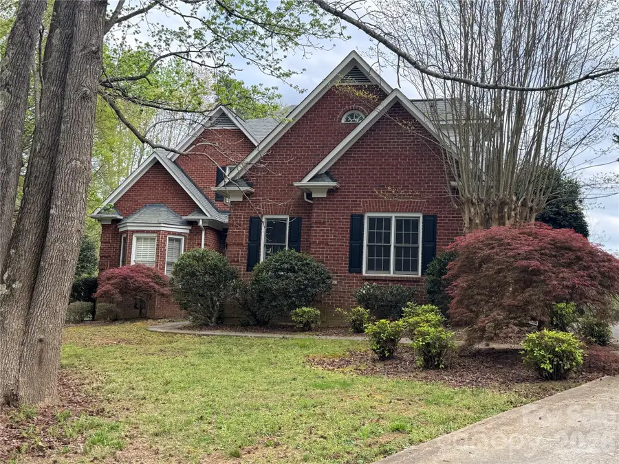 6208 Highview Road, Matthews, NC 28104 - #2