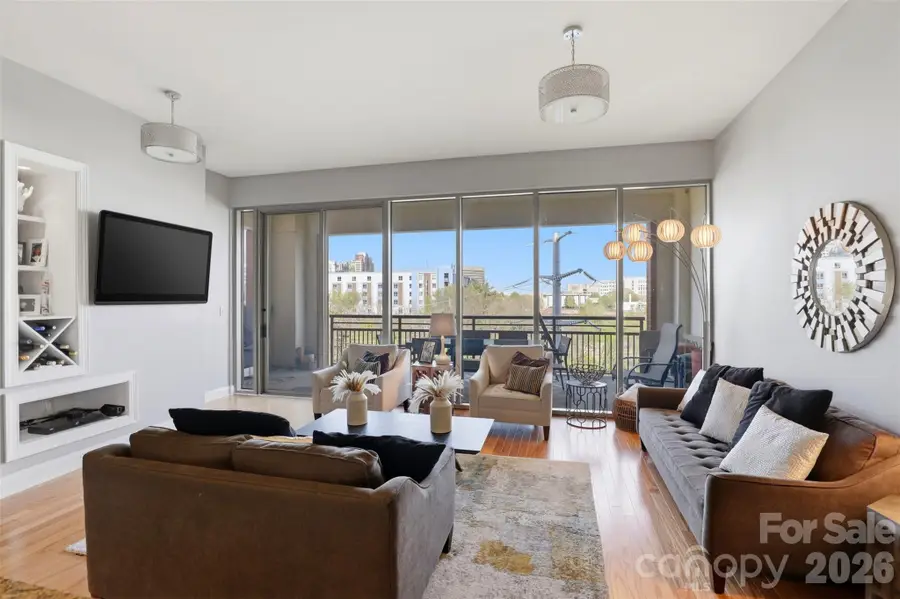 701 Royal Court, Charlotte, NC 28202 - #3