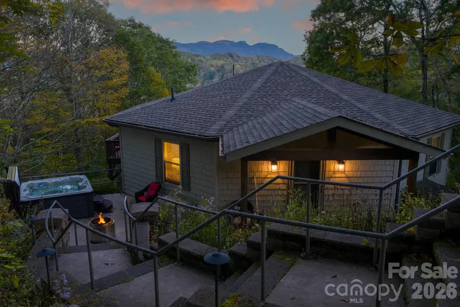 114 Deerwood Trail, Seven Devils, NC 28604 - #2