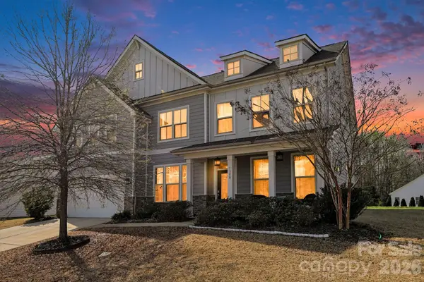 1300 Oakhurst Drive, Waxhaw, NC 28173