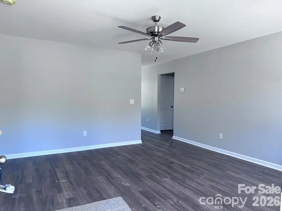 1201 Elizabeth Street W, Pageland, SC 29728 - #3