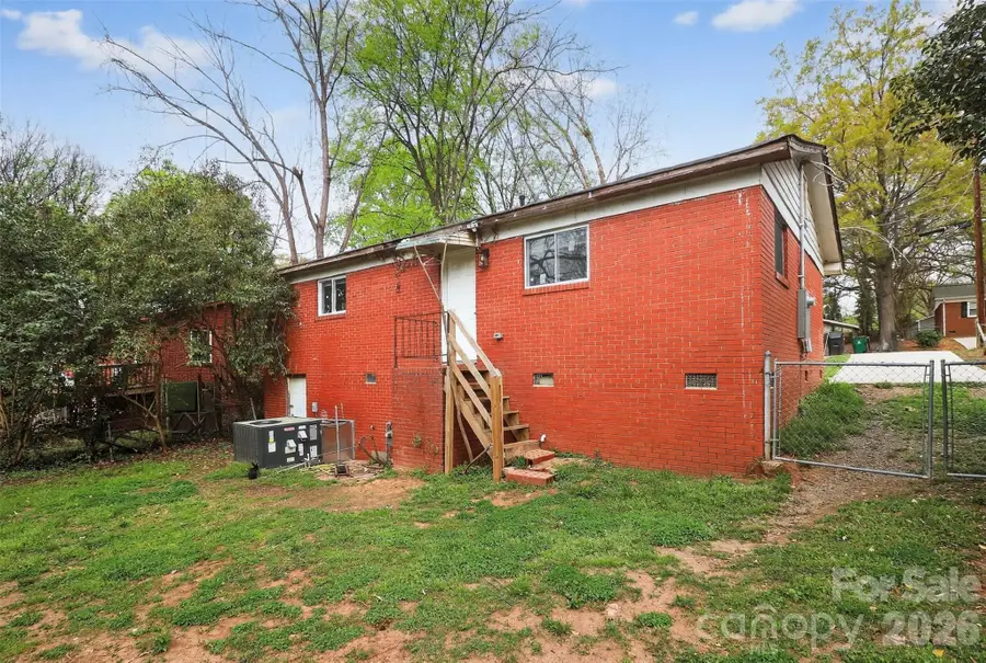 1019 Lewiston Avenue, Charlotte, NC 28208 - #3