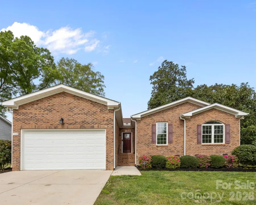 3029 Fallswood Drive, Gastonia, NC 28052 - #2