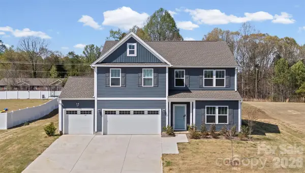 193 Wheatfield Drive, Statesville, NC 28677
