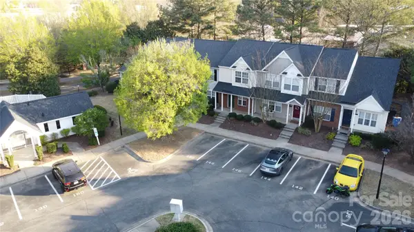 144 Mangum Circle, Mooresville, NC 28117