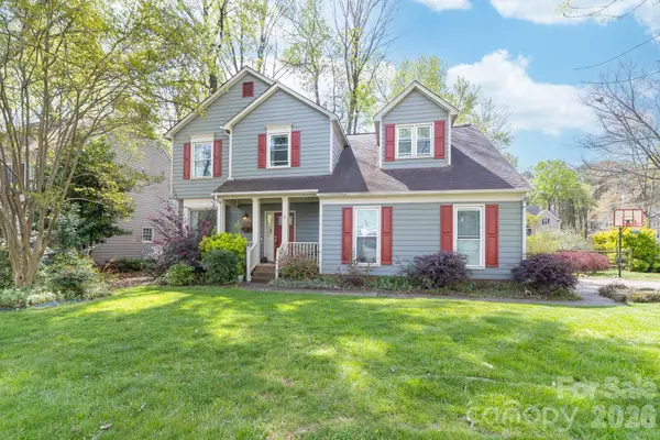 9907 Davis Lake Parkway, Charlotte, NC 28269