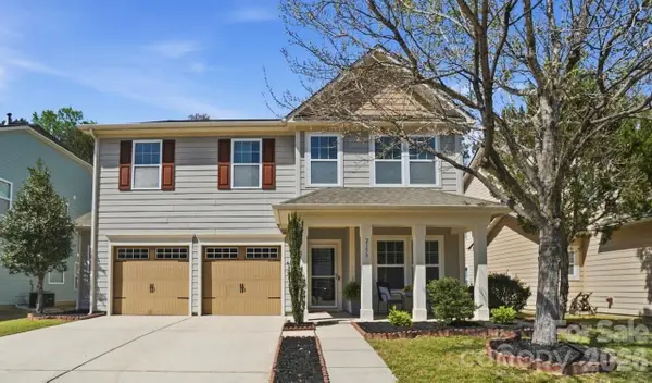 2153 Bluebell Way, Tega Cay, SC 29708