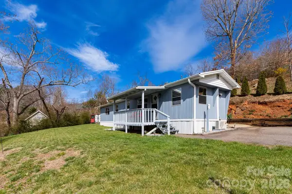 20 Ox Creek Road, Weaverville, NC 28787