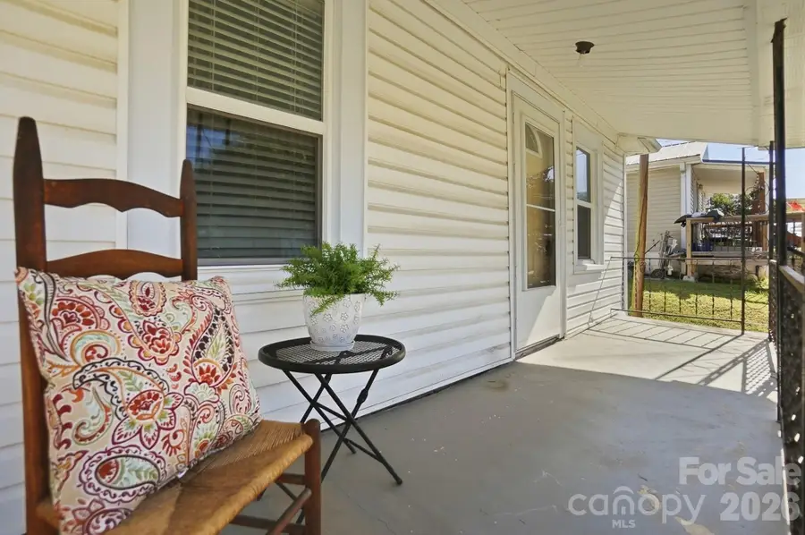 2606 E Spencer Avenue, Gastonia, NC 28054 - #2