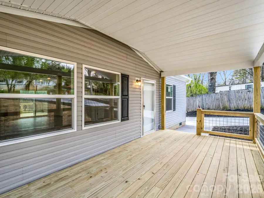 129 Haven Road, East Flat Rock, NC 28726 - #3