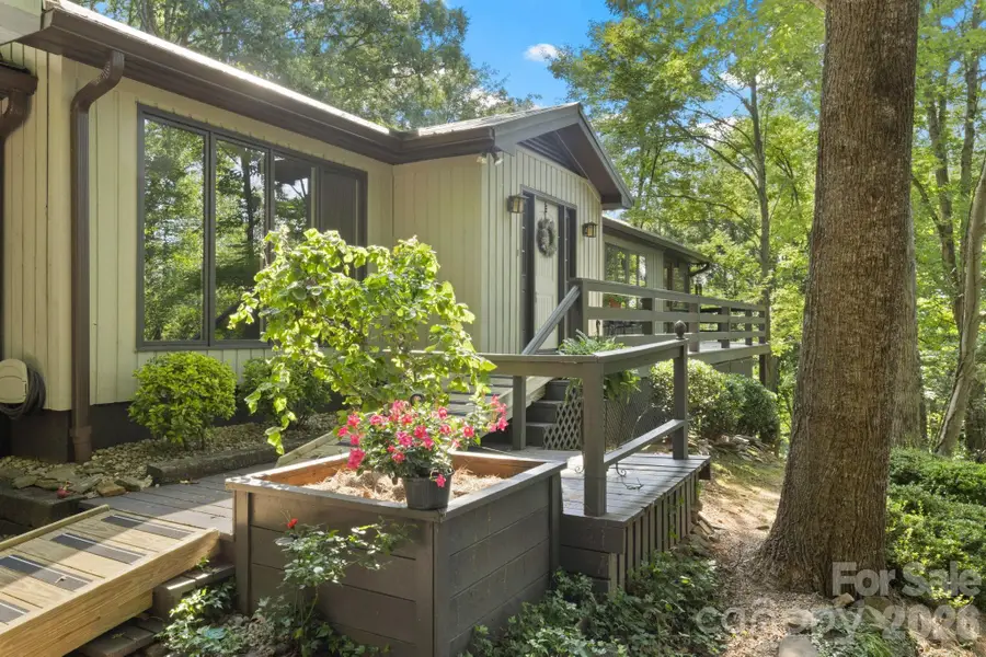 56 Cardinal Circle, Tryon, NC 28782 - #3