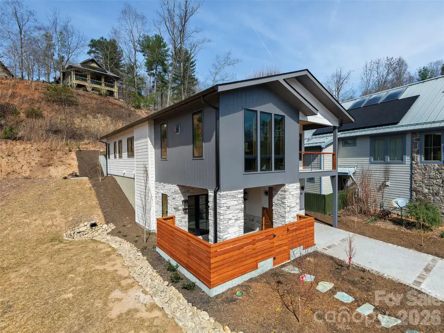 50 Verde Drive, Asheville, NC 28806 - #2