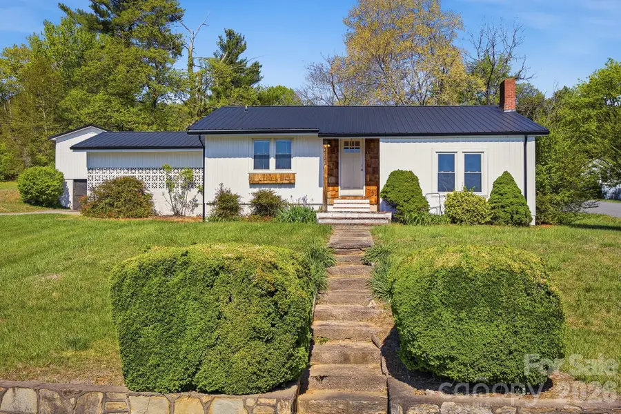 2143 Haven Circle, Lenoir, NC 28645 - #2