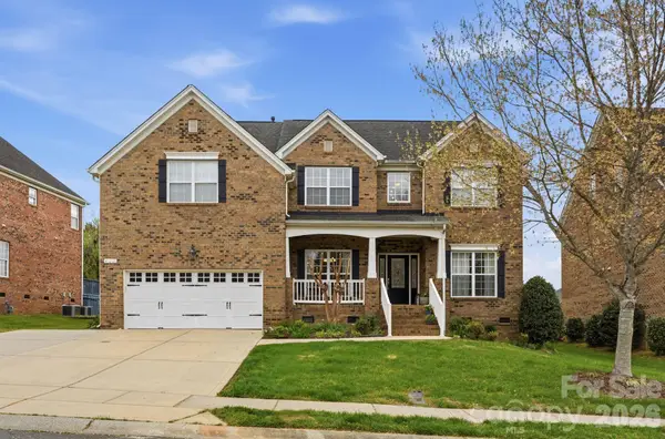 422 Deer Brush Lane, Waxhaw, NC 28173