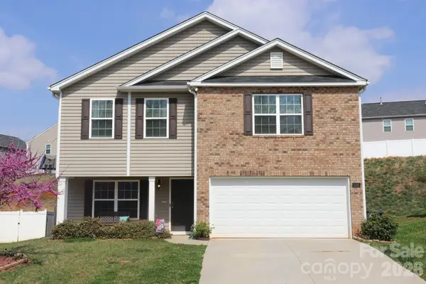 5105 Black Forest Drive, Greensboro, NC 27405