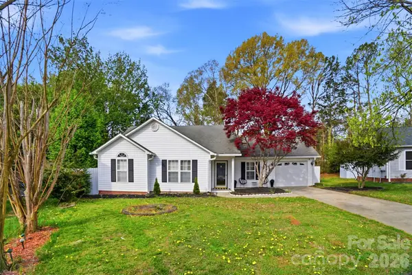 6406 Currywood Place, Charlotte, NC 28227