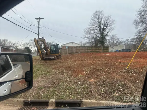 2962 Morning Drive, Charlotte, NC 28208