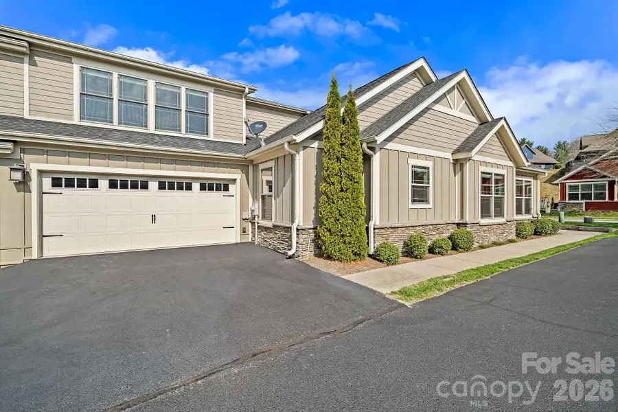 9 Brookstone Place, Candler, NC 28715 - #2