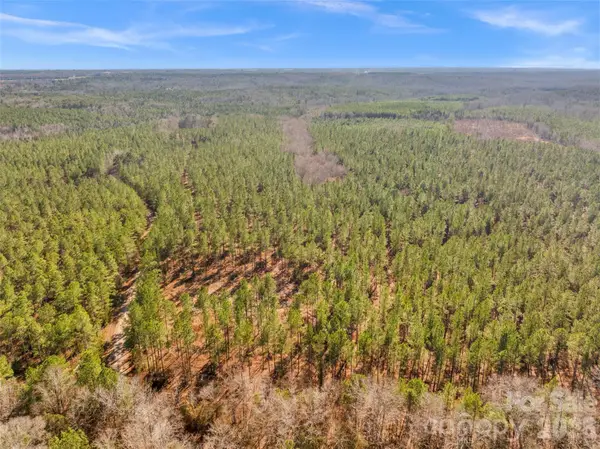 000 Peacehaven Road #5, McConnells, SC 29726