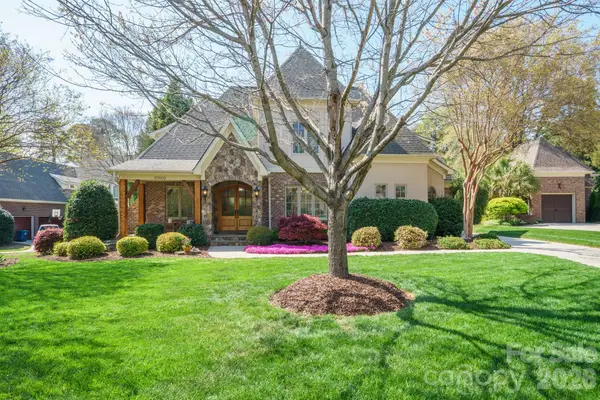 20609 Queensdale Drive, Cornelius, NC 28031