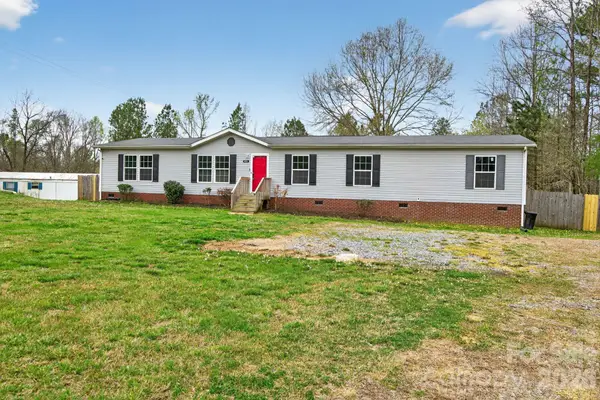 922 Lavender Road, Grover, NC 28073