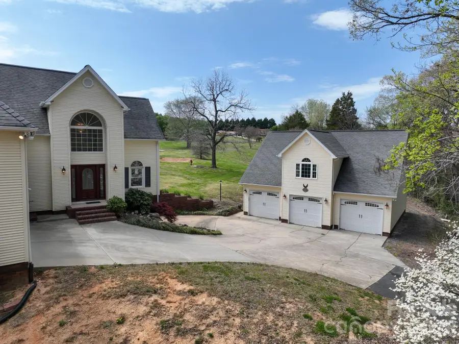 6665 Dellwood Drive, Kannapolis, NC 28081 - #3