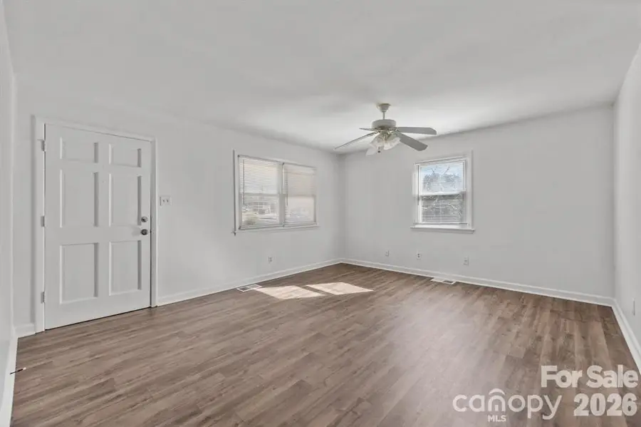 2309 Longleaf Drive, Charlotte, NC 28210 - #3