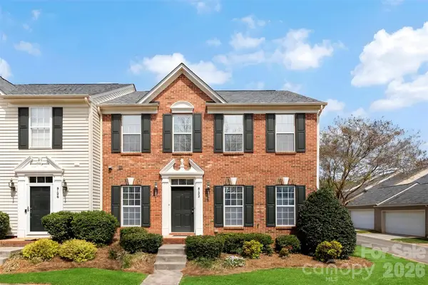 8122 Bridgegate Drive, Huntersville, NC 28078