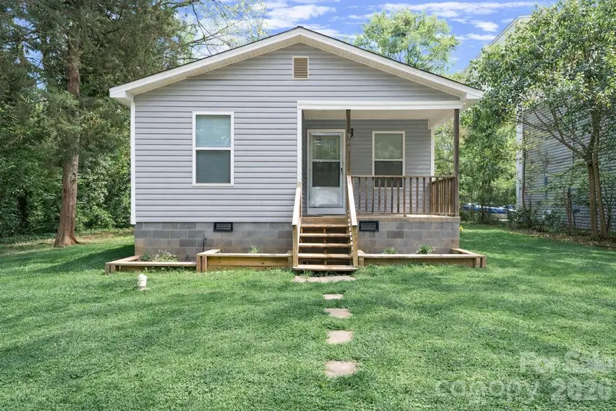 545 Gantt Street, Mooresville, NC 28115 - #2