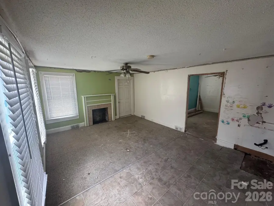 3325 Statesville Boulevard, Salisbury, NC 28147 - #2