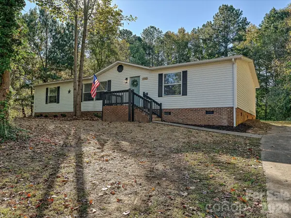 190 Ridge Creek Drive, Troutman, NC 28166