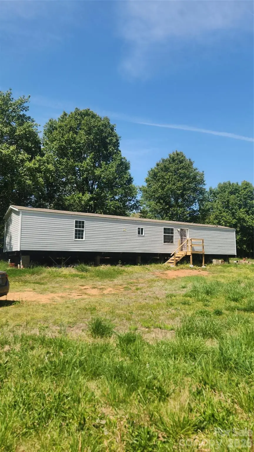 802 W 15th Street, Newton, NC 28658 - #2