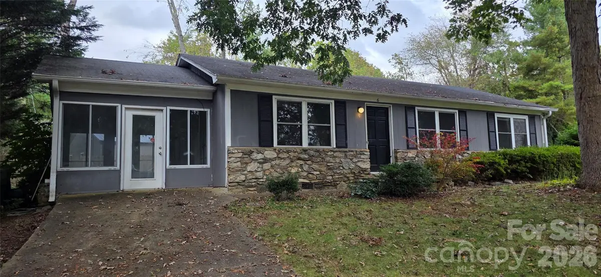 6 Fairway Drive, Asheville, NC 28805 - #1