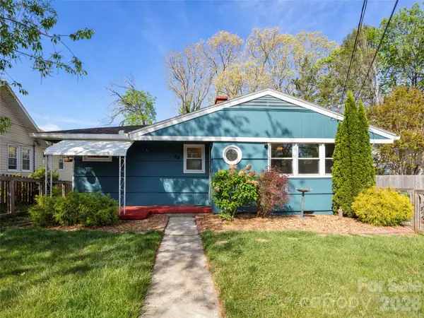 68 Vandalia Avenue, Asheville, NC 28806
