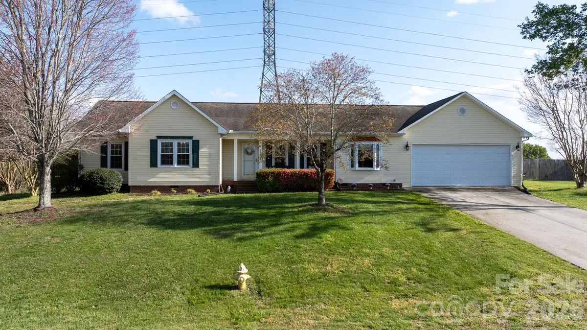 1315 Pear Drive, Conover, NC 28613 - #1