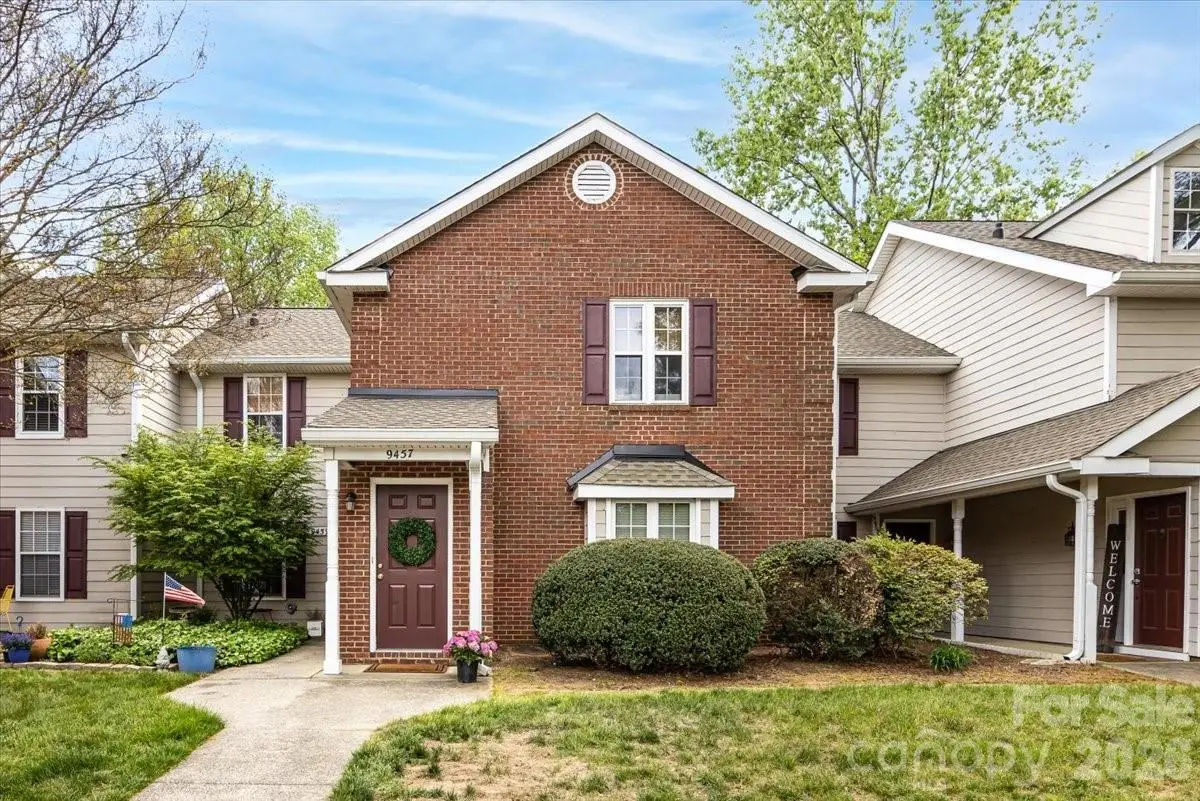 9457 S Vicksburg Park Court, Charlotte, NC 28210 - #1