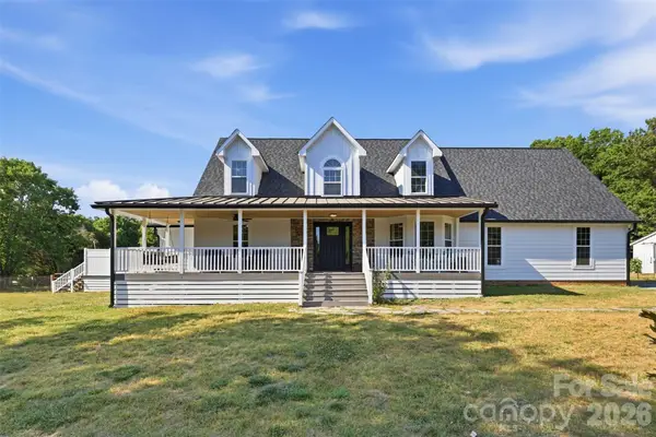 7332 Bailywick Drive, Waxhaw, NC 28173