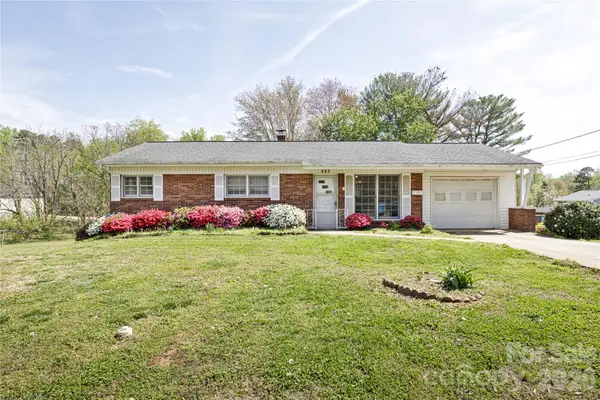 537 32nd Street Sw, Hickory, NC 28602