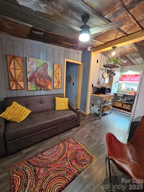 118 Lake Tillery Trail, Mount Gilead, NC 27306