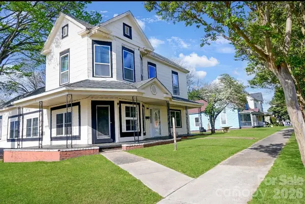 418 S Yadkin Avenue, Spencer, NC 28159