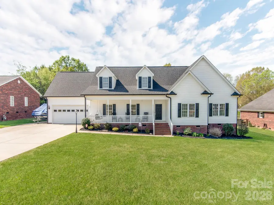 2261 Stallings Road, Harrisburg, NC 28075 - #2