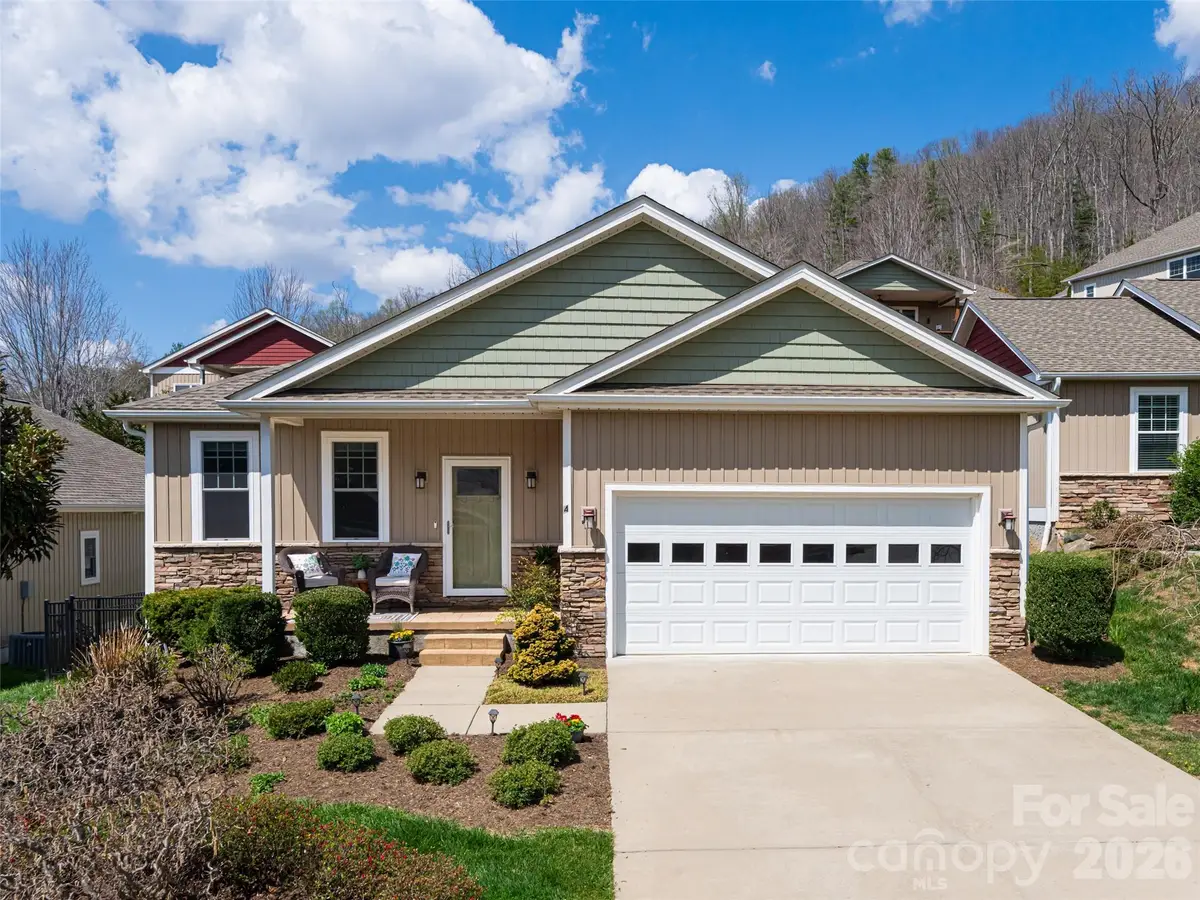 4 Nectar Way, Swannanoa, NC 28778 - #1