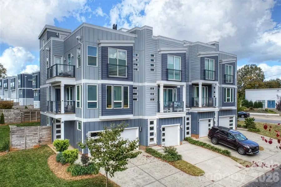 1651 Duckworth Avenue, Charlotte, NC 28208 - #3