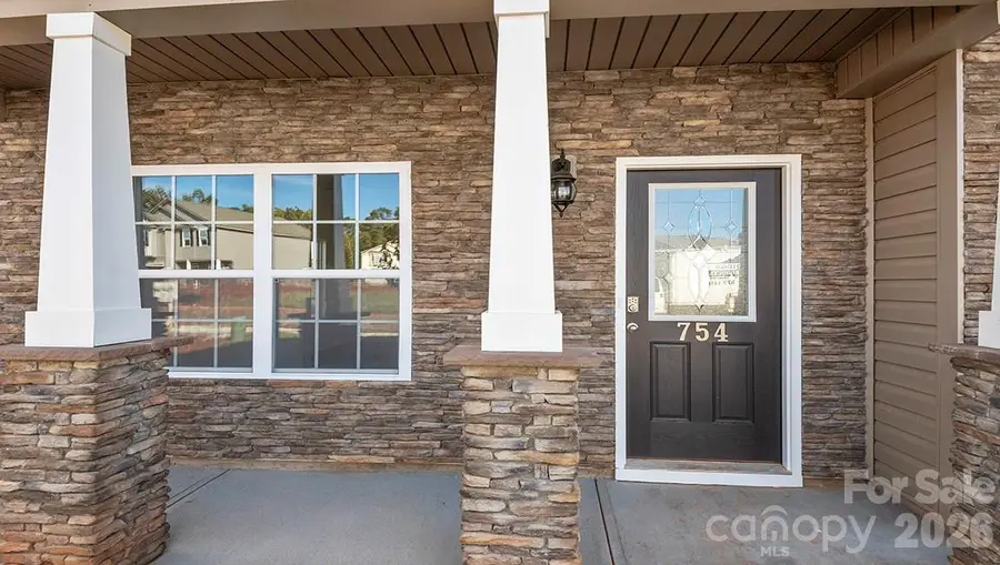 32 Ridgehaven Drive, Waynesville, NC 28786 - #3