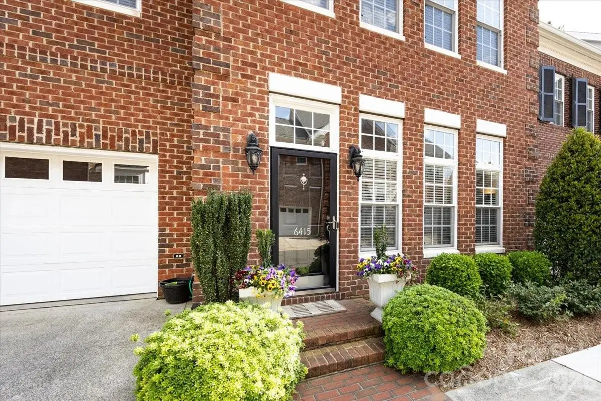 6415 Wakehurst Road, Charlotte, NC 28226 - #1
