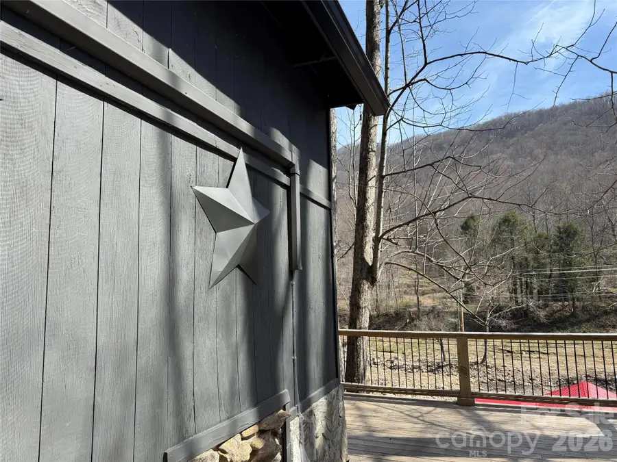 88 Mountain Farm Road, Burnsville, NC 28714 - #3