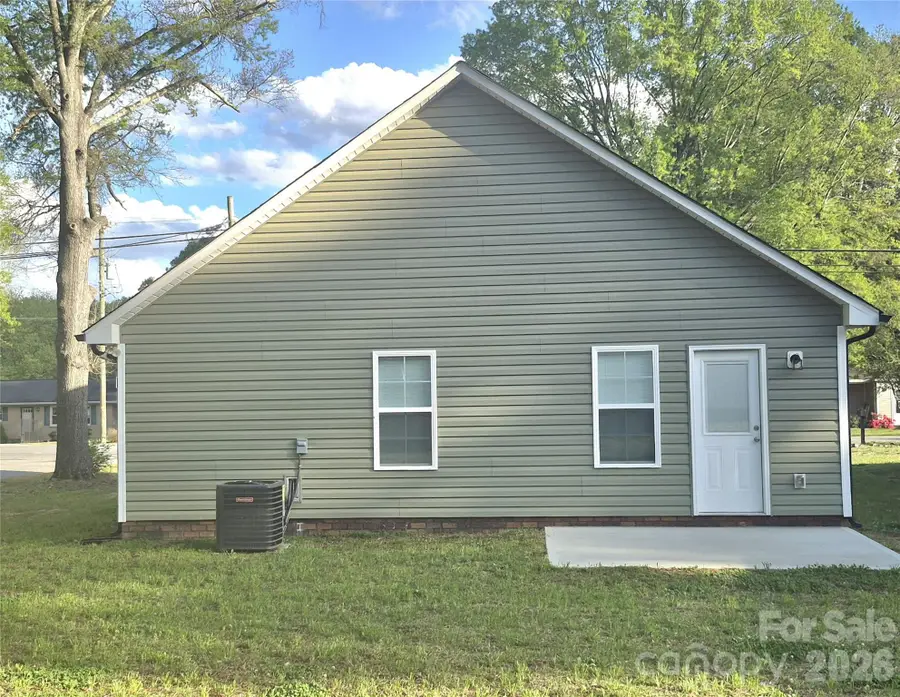 690 Wilshire Avenue Sw, Concord, NC 28027 - #3